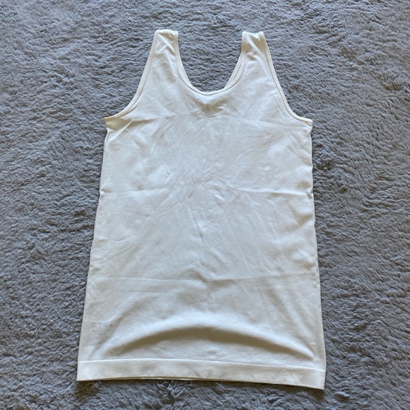 Creamy white formal tank top - Picture 2 of 3